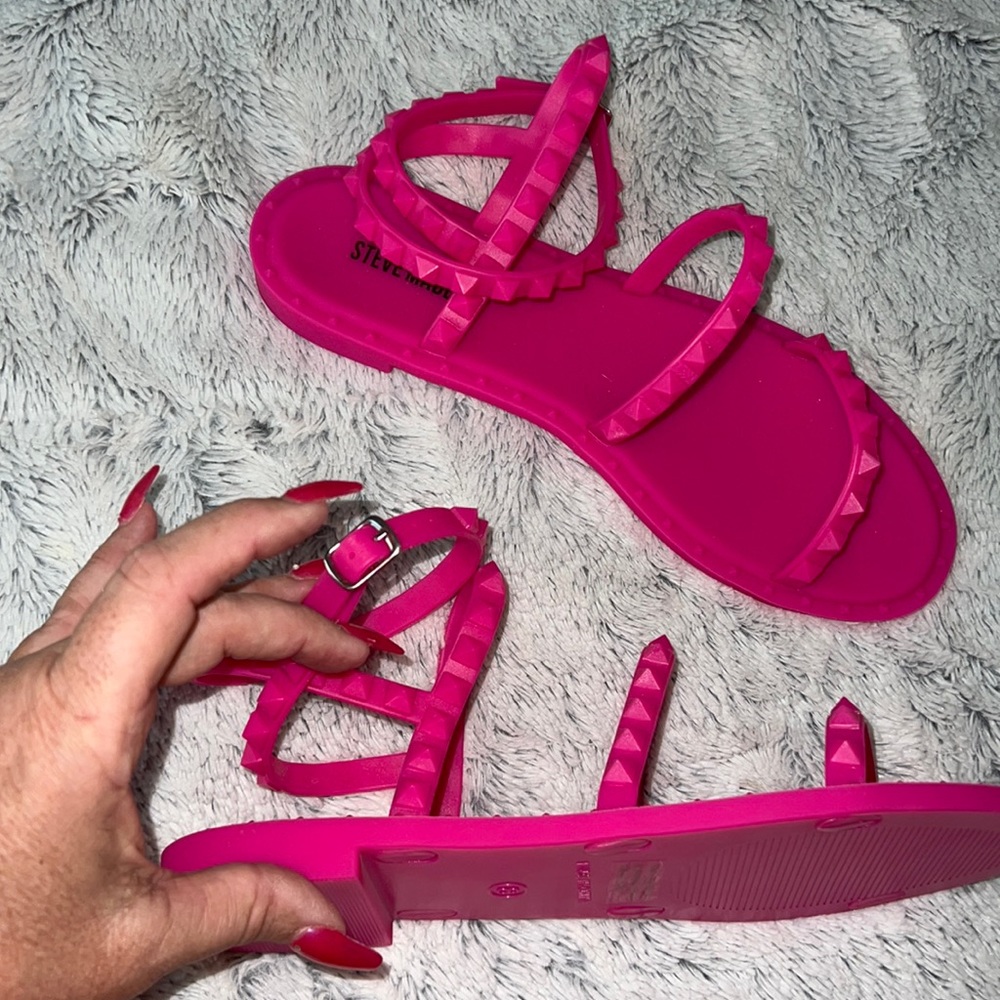 Steve Madden size 8 Jelly sandals never worn